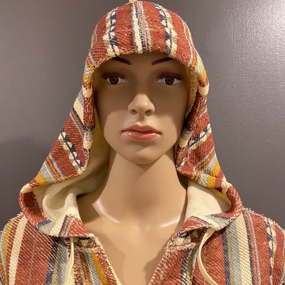 Beautiful Aztec hoodie size S - Picture 4 of 6